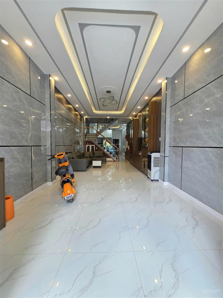 Bán nhà mới 1t 2l 4x18m hoàn công, đường d2 kdc phú hồng khang, thu 14tr/th (trục chính)