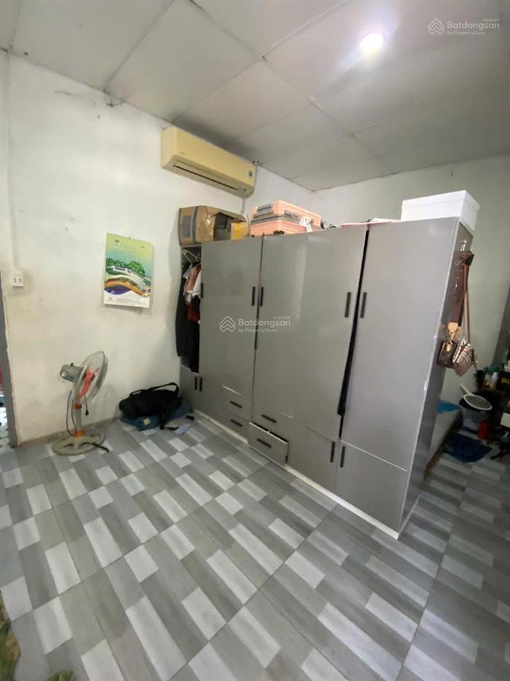 Bán lô góc 15.6x27m, mặt tiền đường đt. 743a p. tân đông hiệp, thu 90tr/th