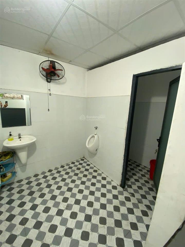 Bán lô góc 15.6x27m, mặt tiền đường đt. 743a p. tân đông hiệp, thu 90tr/th