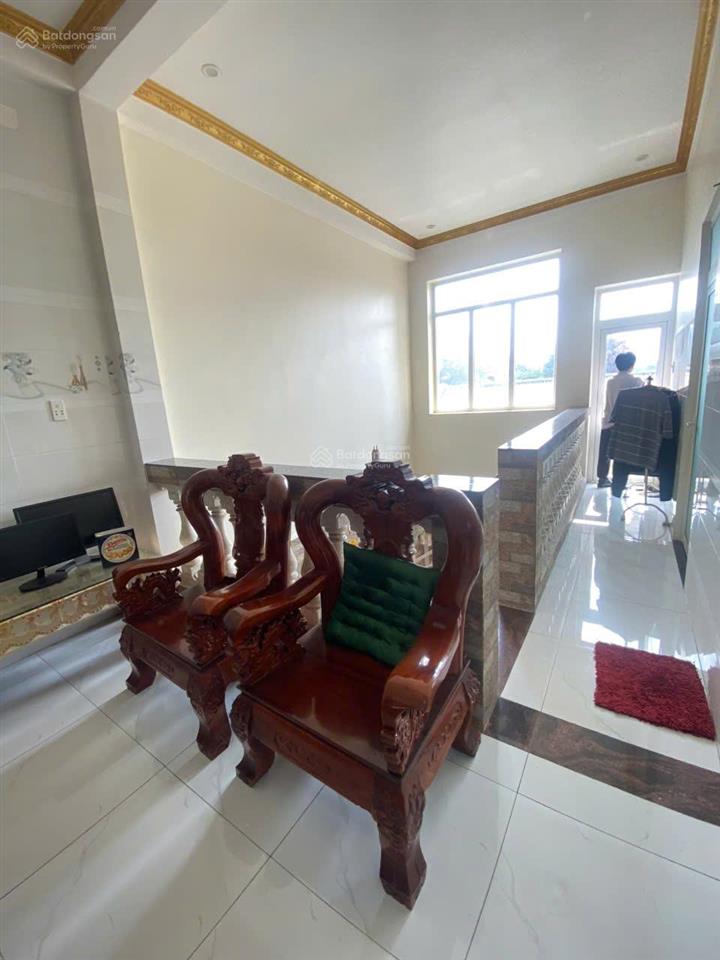 Bán nhà và xưởng 453.3m2, mặt tiền đt.743a p. tân đông hiệp gần ngã 3 ông xã, đang thuê 27tr/th