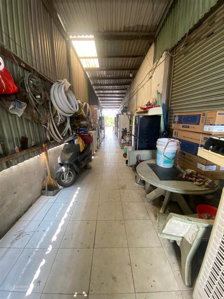 Bán nhà và xưởng 453.3m2, mặt tiền đt.743a p. tân đông hiệp gần ngã 3 ông xã, đang thuê 27tr/th
