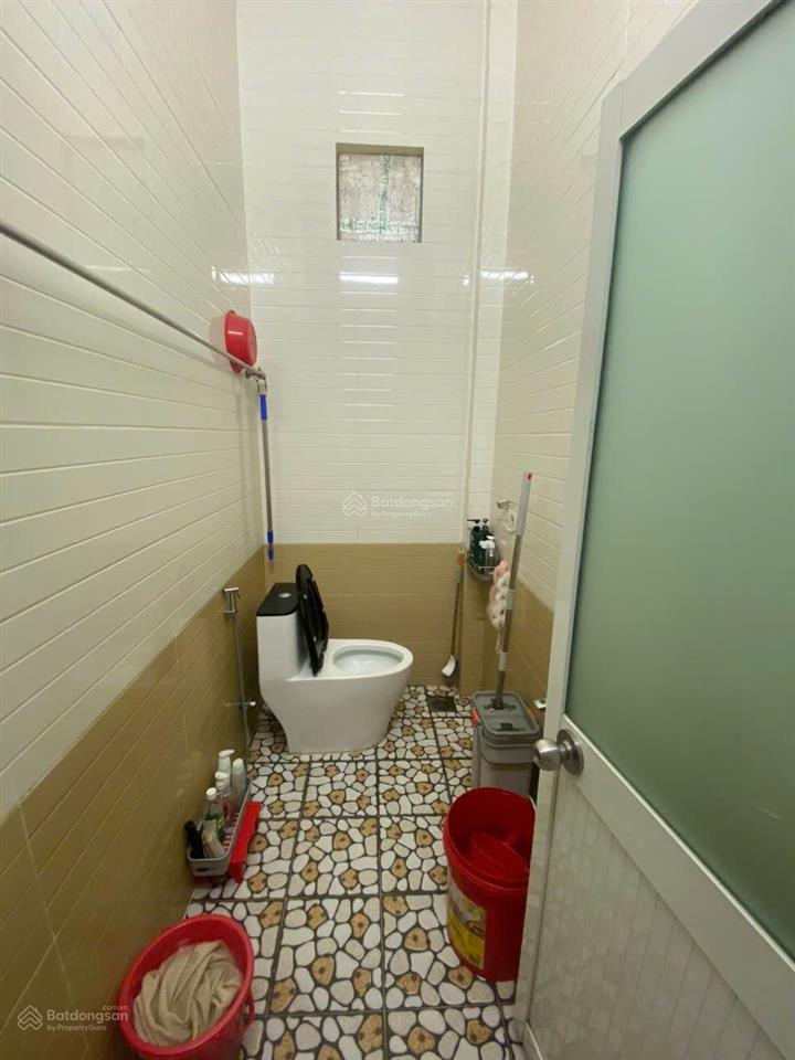 Bán nhà và xưởng 453.3m2, mặt tiền đt.743a p. tân đông hiệp gần ngã 3 ông xã, đang thuê 27tr/th