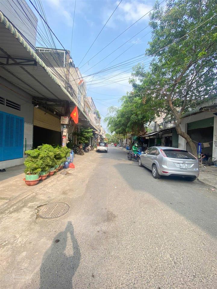 Bán nhà 1t2l và dãy trọ 5x30m, đường số 15 kdc sóng thần 2 p. dĩ an kế chợ xóm vắng