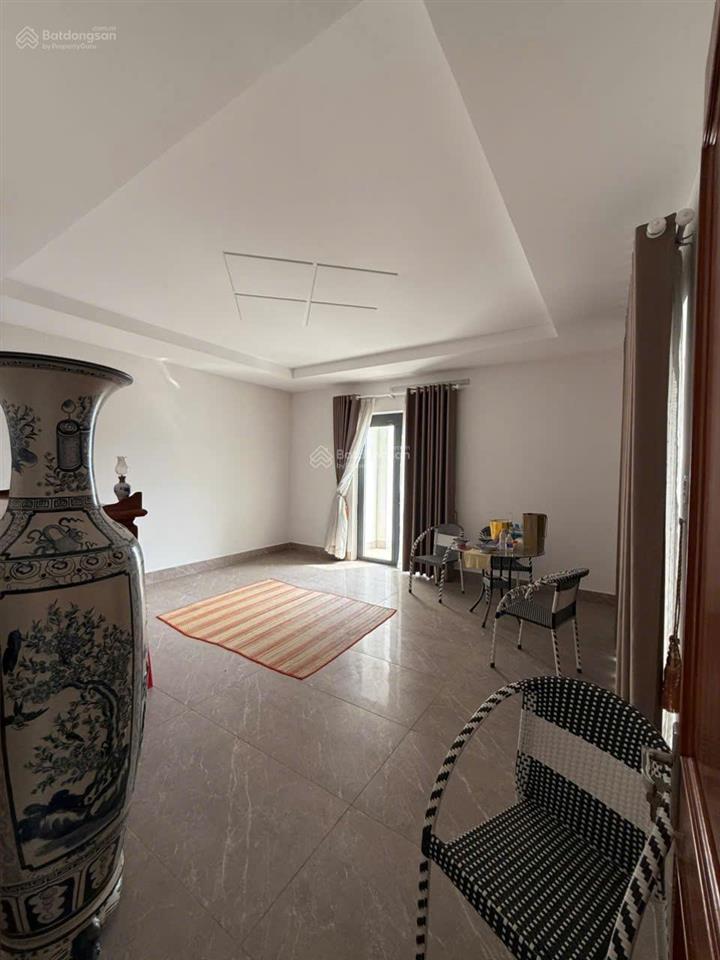 Bán nhà 1t 2l 289.6m2, mặt tiền lê thị trung p. bình chuẩn