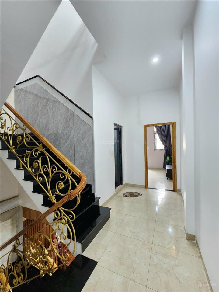 Bán nhà 1t2l 10x16m hoàn công, đường d5 kdc an phú 1 p.an phú, full nội thất gỗ đỏ