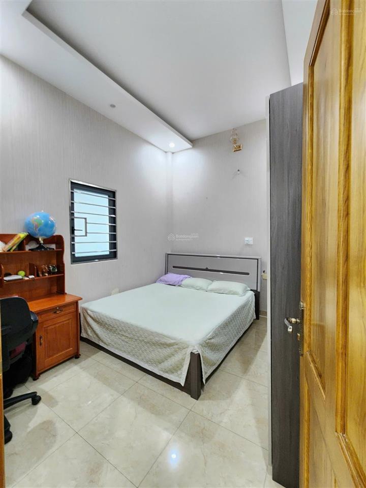 Bán nhà 1t2l 10x16m hoàn công, đường d5 kdc an phú 1 p.an phú, full nội thất gỗ đỏ