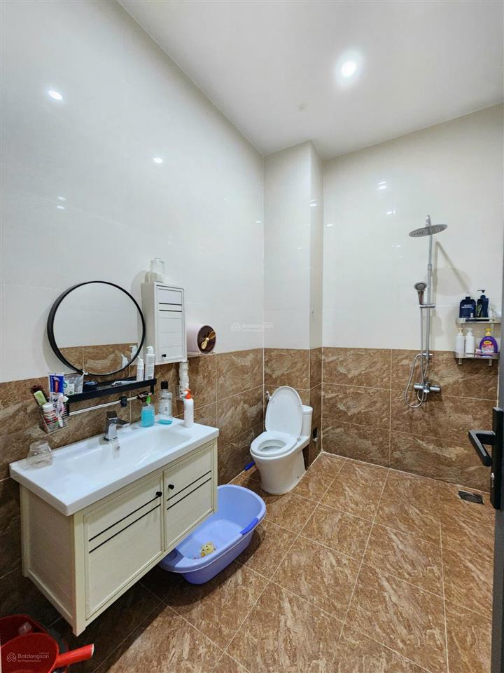 Bán nhà 1t2l 10x16m hoàn công, đường d5 kdc an phú 1 p.an phú, full nội thất gỗ đỏ