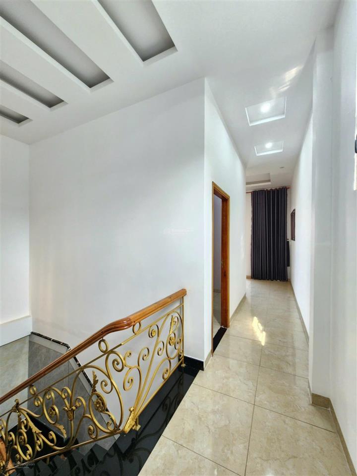Bán nhà 1t2l 10x16m hoàn công, đường d5 kdc an phú 1 p.an phú, full nội thất gỗ đỏ