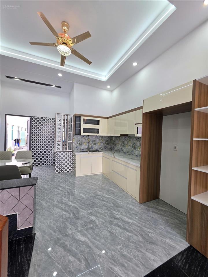 Bán căn góc mới 1t2l 4.514.5m, đường d2 kdc icon central p.tân đông hiệp