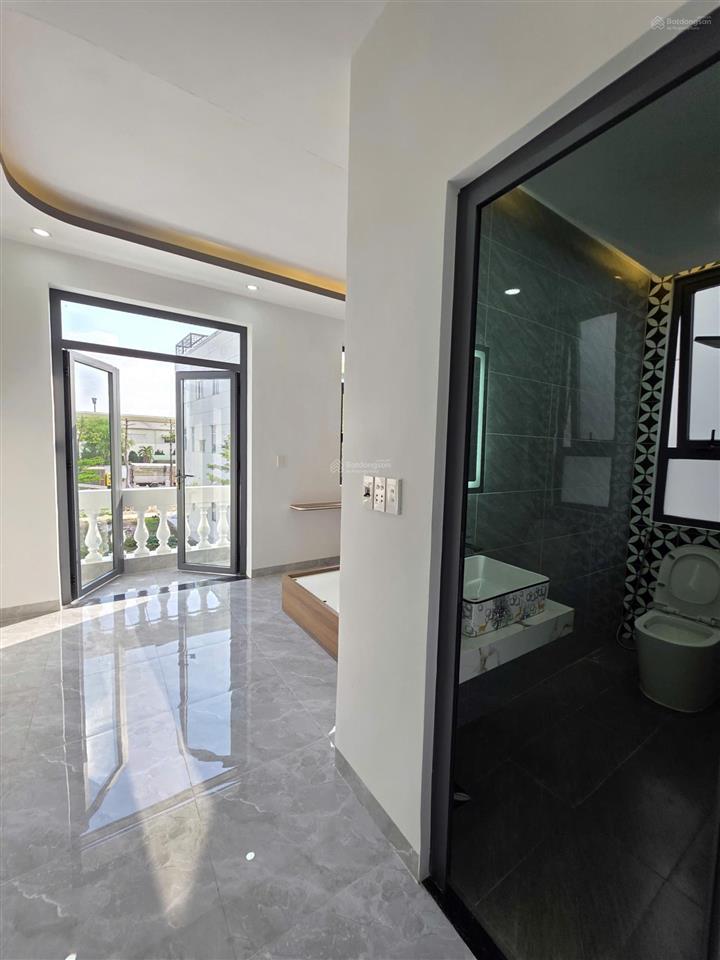Bán căn góc mới 1t2l 4.514.5m, đường d2 kdc icon central p.tân đông hiệp