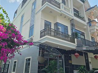 Bán căn góc 1t2l 416.5m, đường d2 kdc phú hồng khang p. bình chuẩn, full nội thất