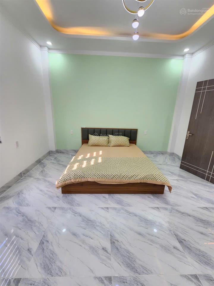 Bán nhà mới 1t2l 4.5x15m hoàn công, đường d1 kdc an phú 1 p. an phú, full nội thất
