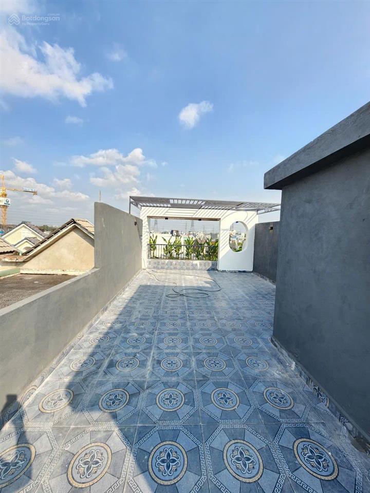Bán nhà mới 1t2l 4.5x15m hoàn công, đường d1 kdc an phú 1 p. an phú, full nội thất