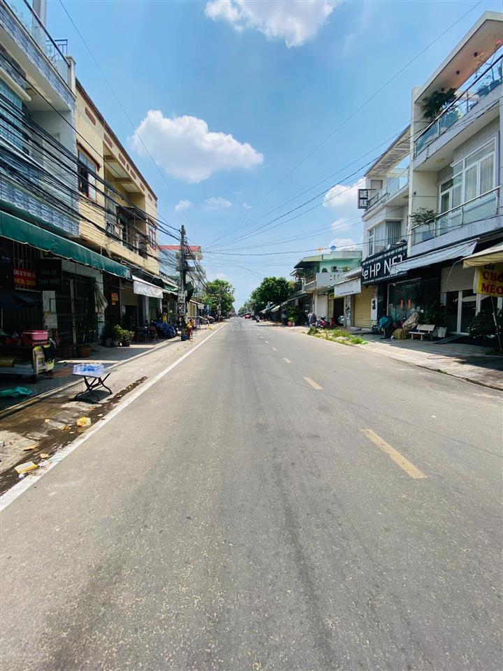 Bán nhà 1t2l 5x20m, đường d11 kdc việt sing kế chợ việt sing (hoàn công, kinh doanh được)