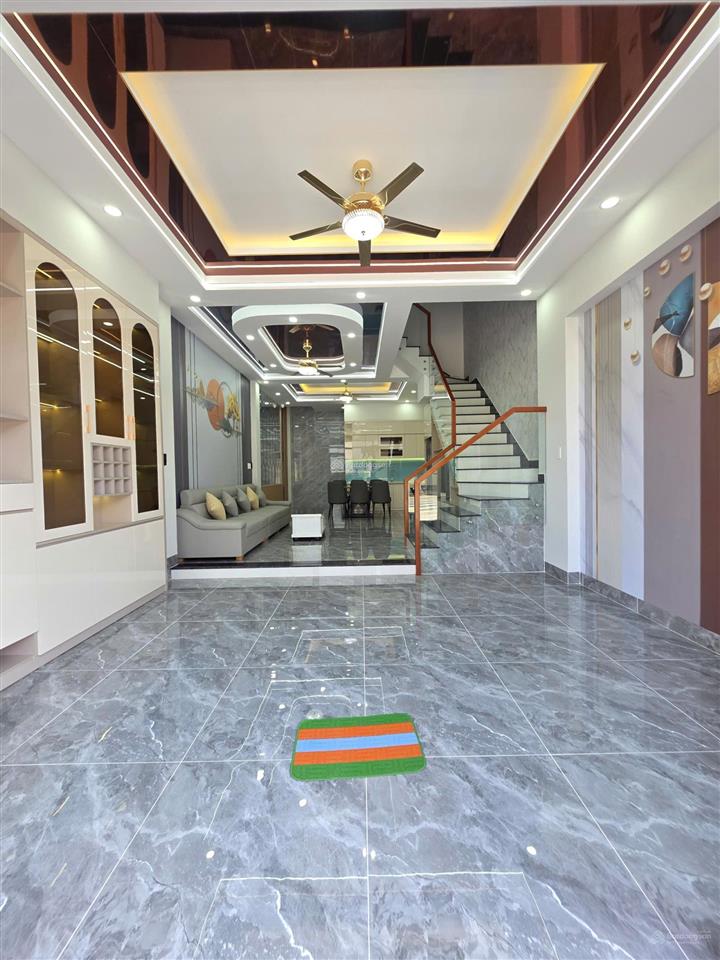 Bán nhà mới 1t3l 5x12.5m hoàn công, đường n2 kdc đông hòa c p. đông hòa, full nội thất