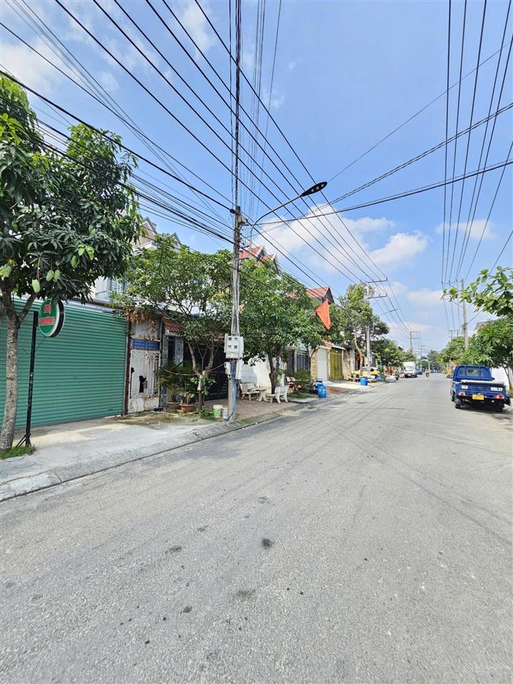 Bán nhà 1t2l 5x23m, đường n3 kdc biconsi kế bờ hồ (hoàn công)