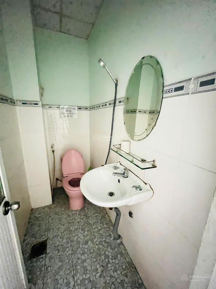 Bán nhà nghỉ 1t2l 5x20m, mặt tiền lê hồng phong, thu 80tr/th (sầm uất)