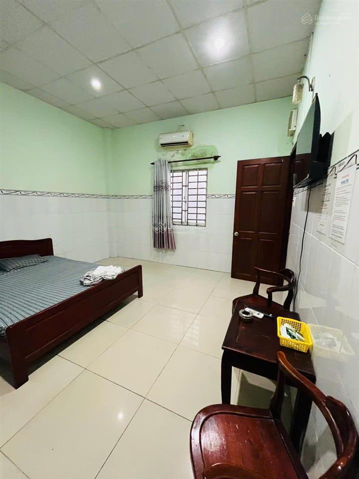 Bán nhà nghỉ 1t2l 5x20m, mặt tiền lê hồng phong, thu 80tr/th (sầm uất)