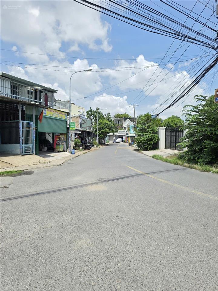 Bán nhà 1t 1l 6x23m, mặt tiền đông minh gần chợ dĩ an 1 (kế công viên)