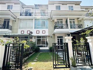 Bán nhà 1t2l 7x18.5m, đường d33 khu biệt thự the oasis (hoàn công)