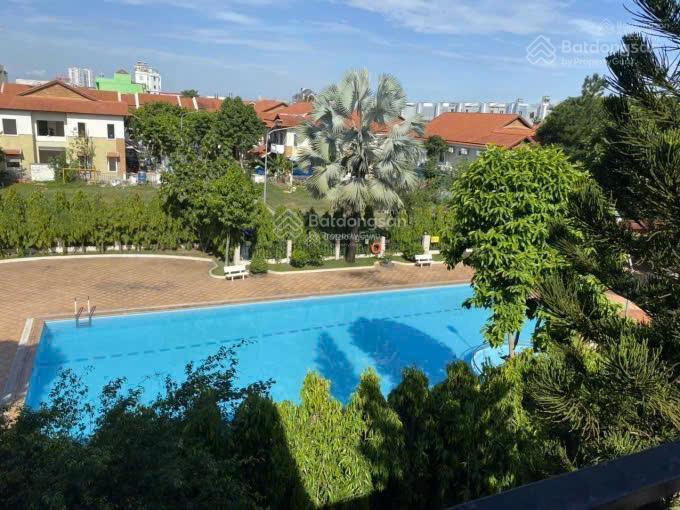 Bán nhà 1t2l 7x18.5m, đường d33 khu biệt thự the oasis (hoàn công)