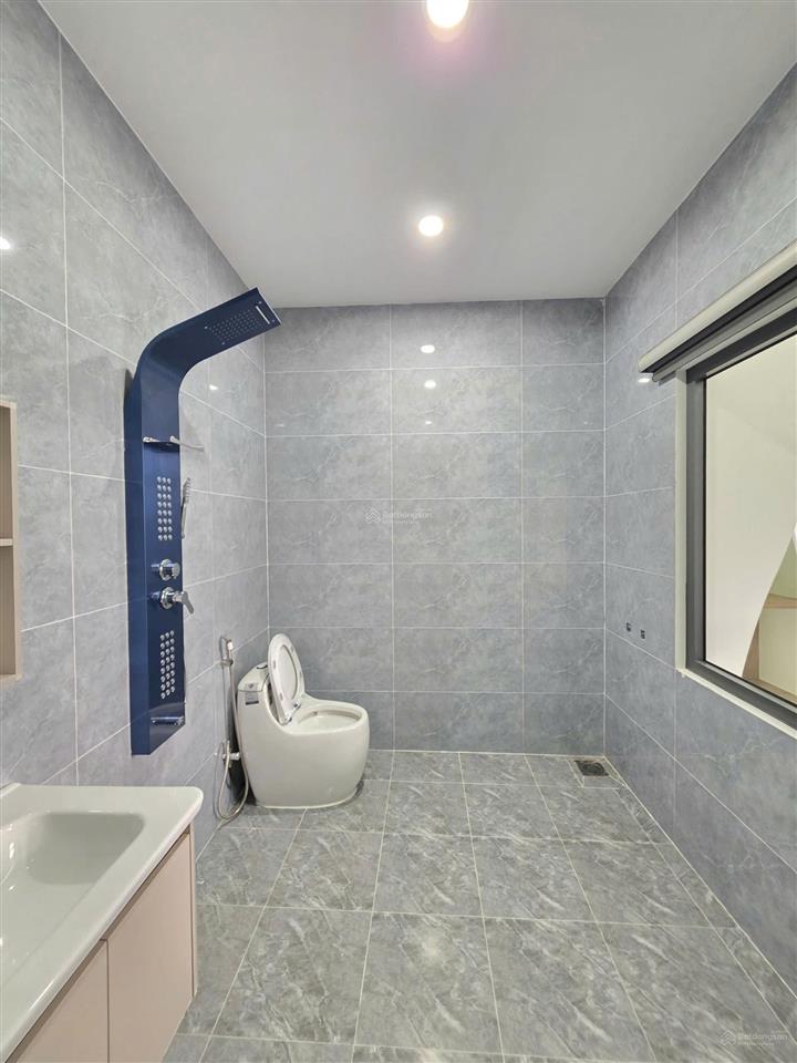 Bán nhà mới 1t2l 5x18.5m, đường d1 kdc the suncity p. an phú, full nội thất (giá tham khảo tốt)