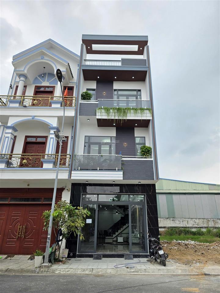 Bán nhà mới 1t2l 5x18.5m, đường d1 kdc the suncity p. an phú, full nội thất (giá tham khảo tốt)