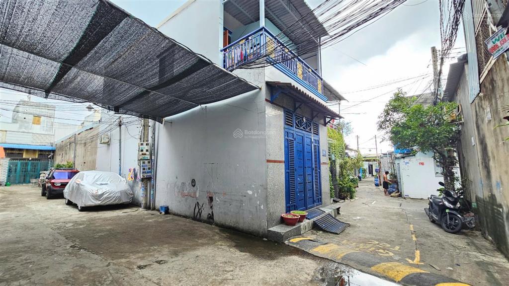 Bán căn góc + dãy trọ 1 t1l 5.5x48m, hẻm đt 743c gần vincom 550, thu nhập 15tr/th (giá rẻ)