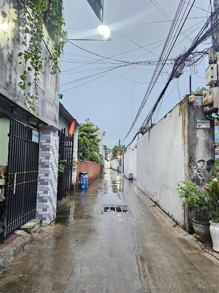 Bán đất 8x76.6m, hẻm nguyễn thị minh khai gần chợ tân long