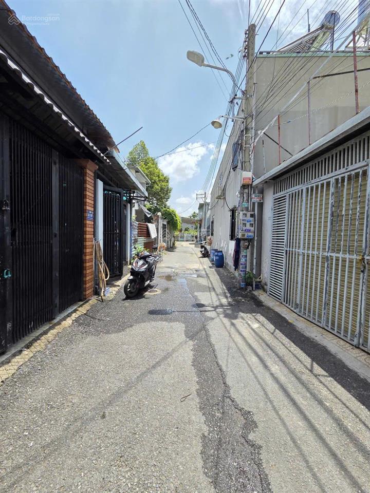 Bán dãy trọ 11.4x22.6m, hẻm đông minh gần chợ dĩ an 1, đang thu 11tr/th (thổ cư 100%)