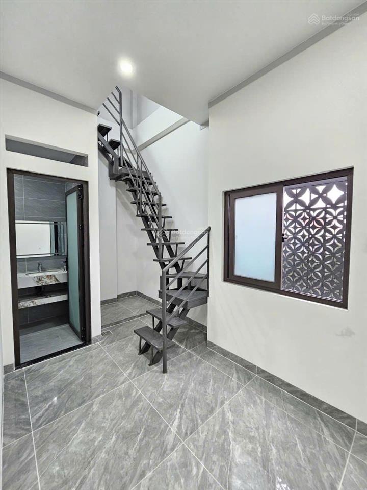 Bán nhà mới 1t2l 513.5m, đường d1 kdc lê phong 1 (trục chính, full nội thất, không vướng)