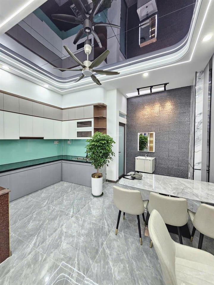 Bán nhà mới 1t2l 513.5m, đường d1 kdc lê phong 1 (trục chính, full nội thất, không vướng)