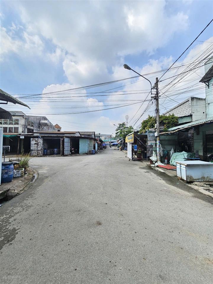 Bán đất 5x19m, đường số 2 kdc chợ phú an (giá rẻ, không vướng cống, cột điện)