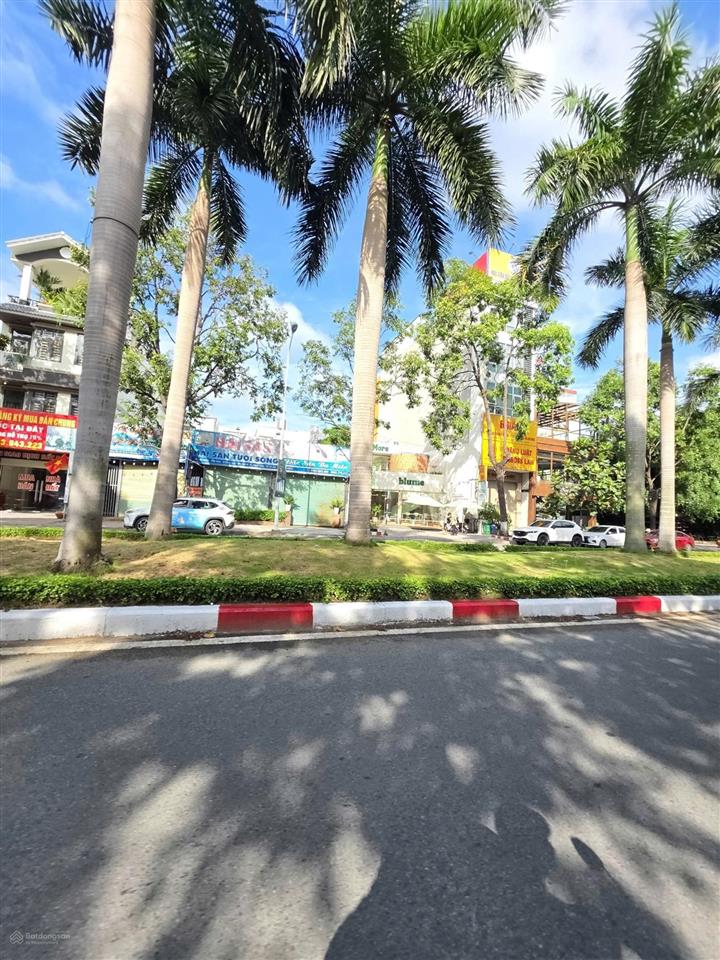 Bán nhà 1t3l 4.5x24m, mặt tiền đường gs1 gần go dĩ an (sầm uất, hoàn công)
