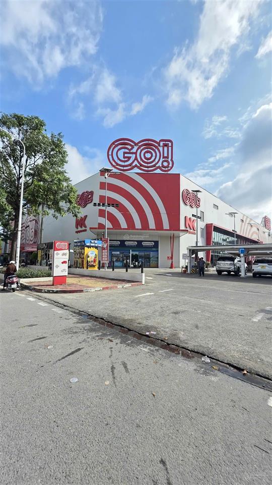 Bán nhà 1t3l 4.5x24m, mặt tiền đường gs1 gần go dĩ an (sầm uất, hoàn công)