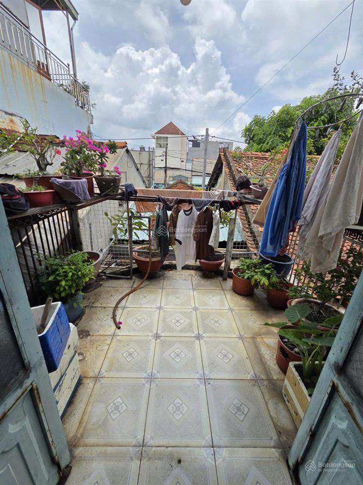 Bán nhà cấp 4 (3,03x29m) mặt tiền thủ khoa huân đối diện chợ búng (sầm uất, thổ cư 100%)