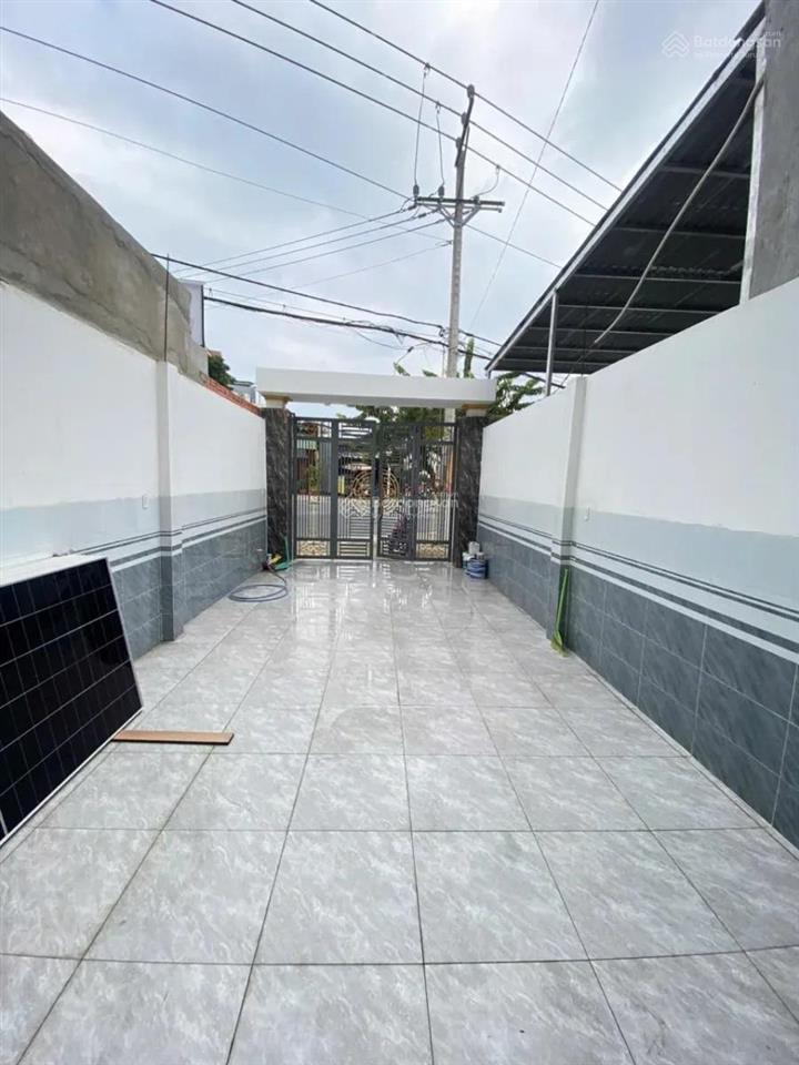 Bán nhà mới 1t2l 4.6x27m, mặt tiền đt 743a gần kcn sóng thần 2 (sầm uất, hoàn công)