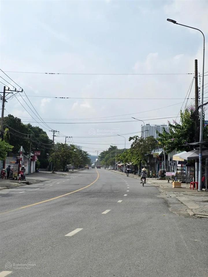 Bán nhà mới 1t2l 4.6x27m, mặt tiền đt 743a gần kcn sóng thần 2 (sầm uất, hoàn công)