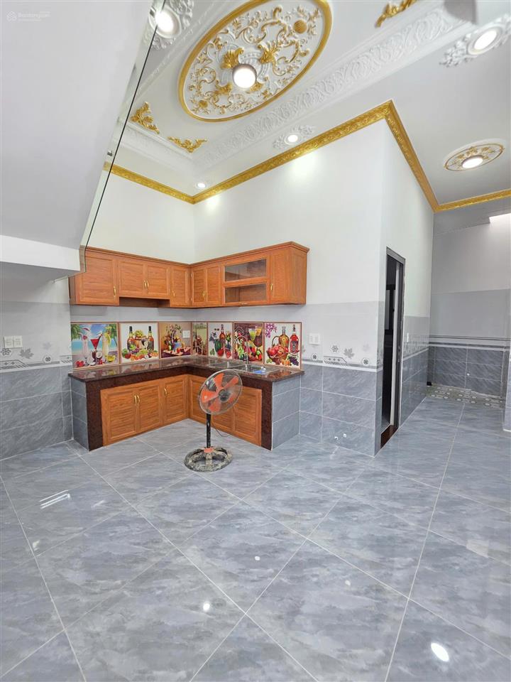 Bán nhà mới 1t2l 4.6x27m, mặt tiền đt 743a gần kcn sóng thần 2 (sầm uất, hoàn công)