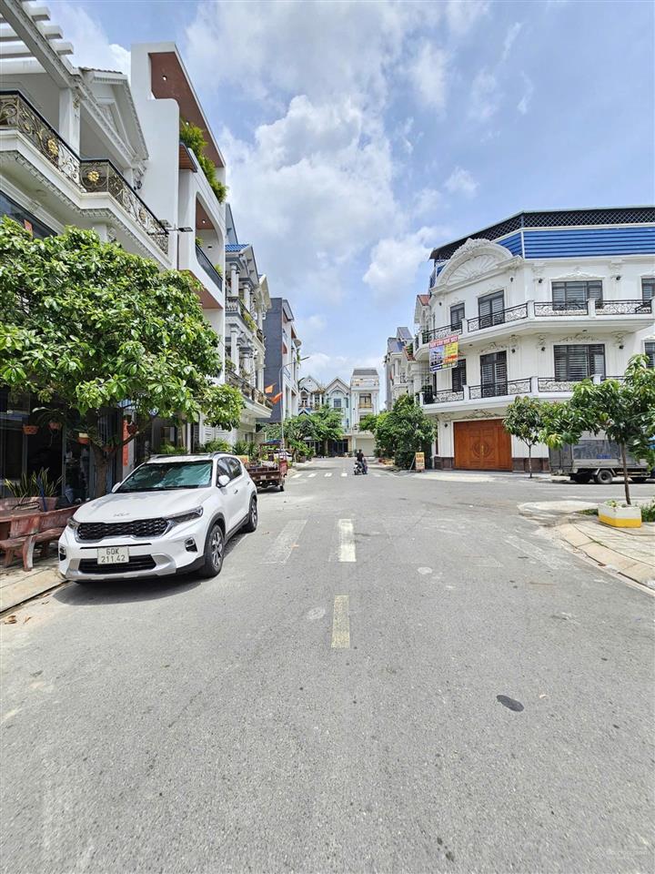 Bán đất 5x20m, đường n1 kdc the suncity gần chợ phú phong (giá rẻ, không vướng)
