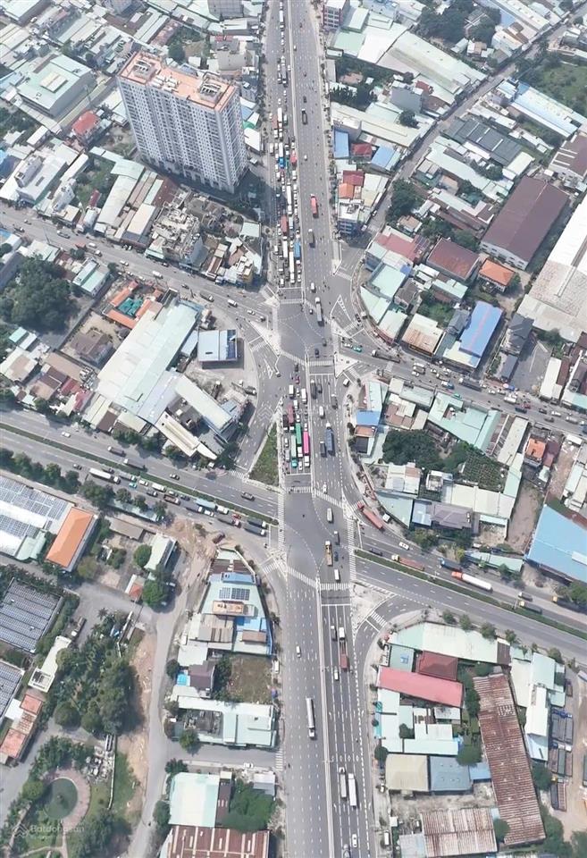 Bán biệt thự 22x62m, mặt tiền đt 743 kế vòng xoay an phú (sầm uất, thu 110tr/th)