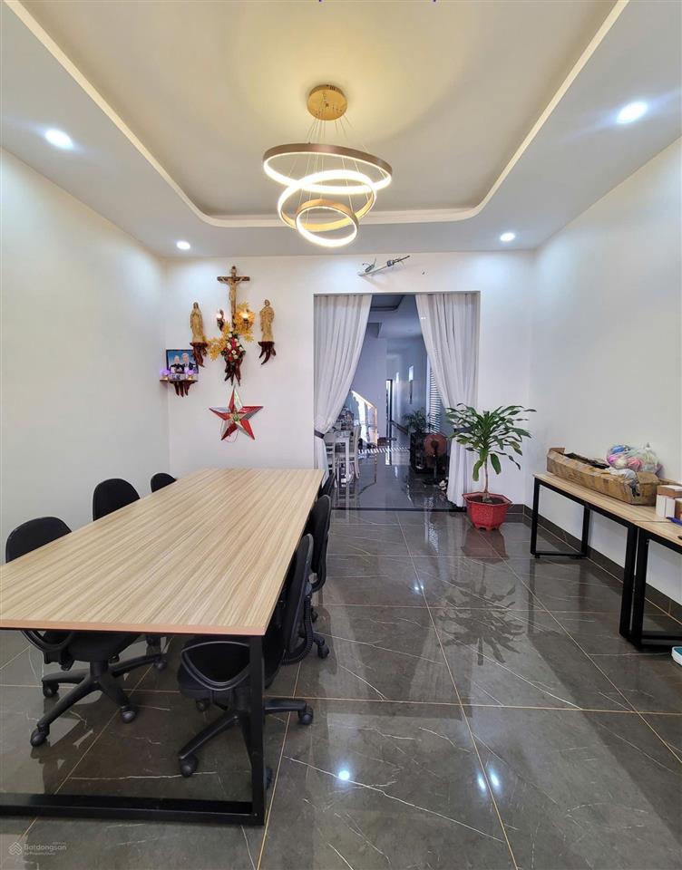 Bán nhà 1t2l 5.4x26m, hẻm nguyễn thái học kế chợ dĩ an 1 (đang thuê 18tr/th)
