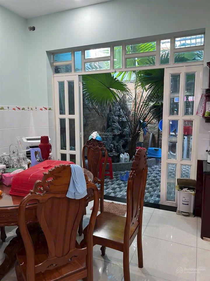 Bán nhà 1t2l 5x20m, đường d1 kdc việt sing (hoàn công, sầm uất, trục chính)