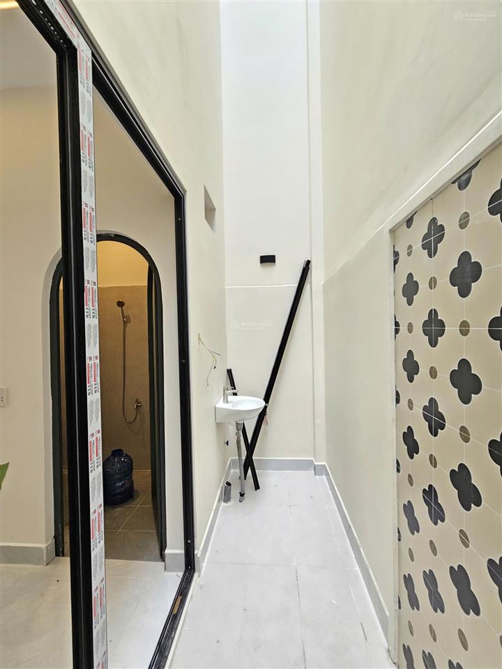 Bán nhà mới 1t1l 4x15.8m, hẻm trần hưng đạo gần chợ dĩ an 1 (vị trí trung tâm)