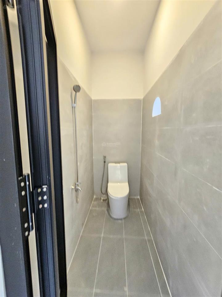 Bán nhà mới 1t1l 4x15.8m, hẻm trần hưng đạo gần chợ dĩ an 1 (vị trí trung tâm)