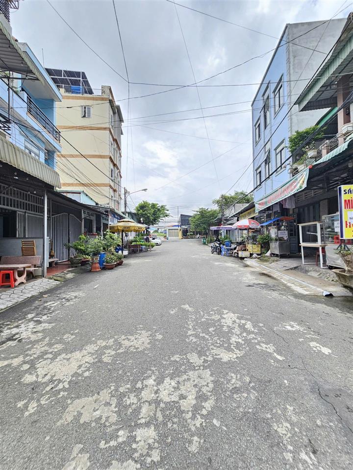 Bán nhà cấp 4 (7.5x20m), kdc 61 kế làng đại học & metro suối tiên (thổ cư 100%, hàng hiếm)