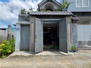 Bán nhà 1t1l 5.5x20m, mặt tiền bình nhâm 36 gần aeon bình dương (giá rẻ)