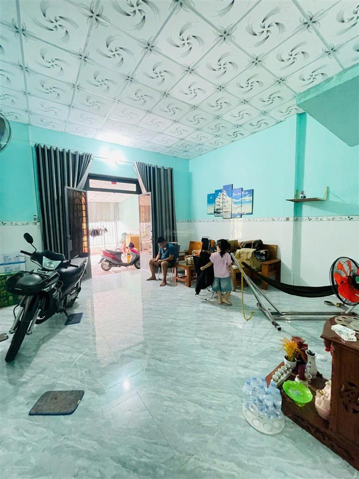 Bán nhà cấp 4 (5.3x19.6m), hẻm bùi thị xuân kế bên chợ tân bình (giá rẻ)
