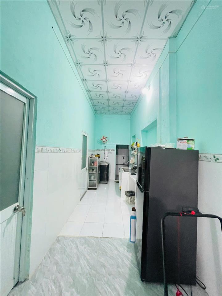 Bán nhà cấp 4 (5.3x19.6m), hẻm bùi thị xuân kế bên chợ tân bình (giá rẻ)