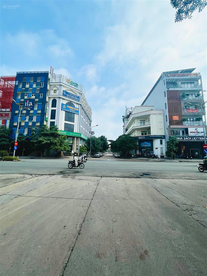 Bán nhà 1t5l 6x22m, đường l trung tâm hành chính dĩ an (hoàn công, kinh doanh)